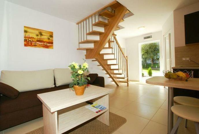 Pod Muzami Villa Rewal Ngoại thất bức ảnh